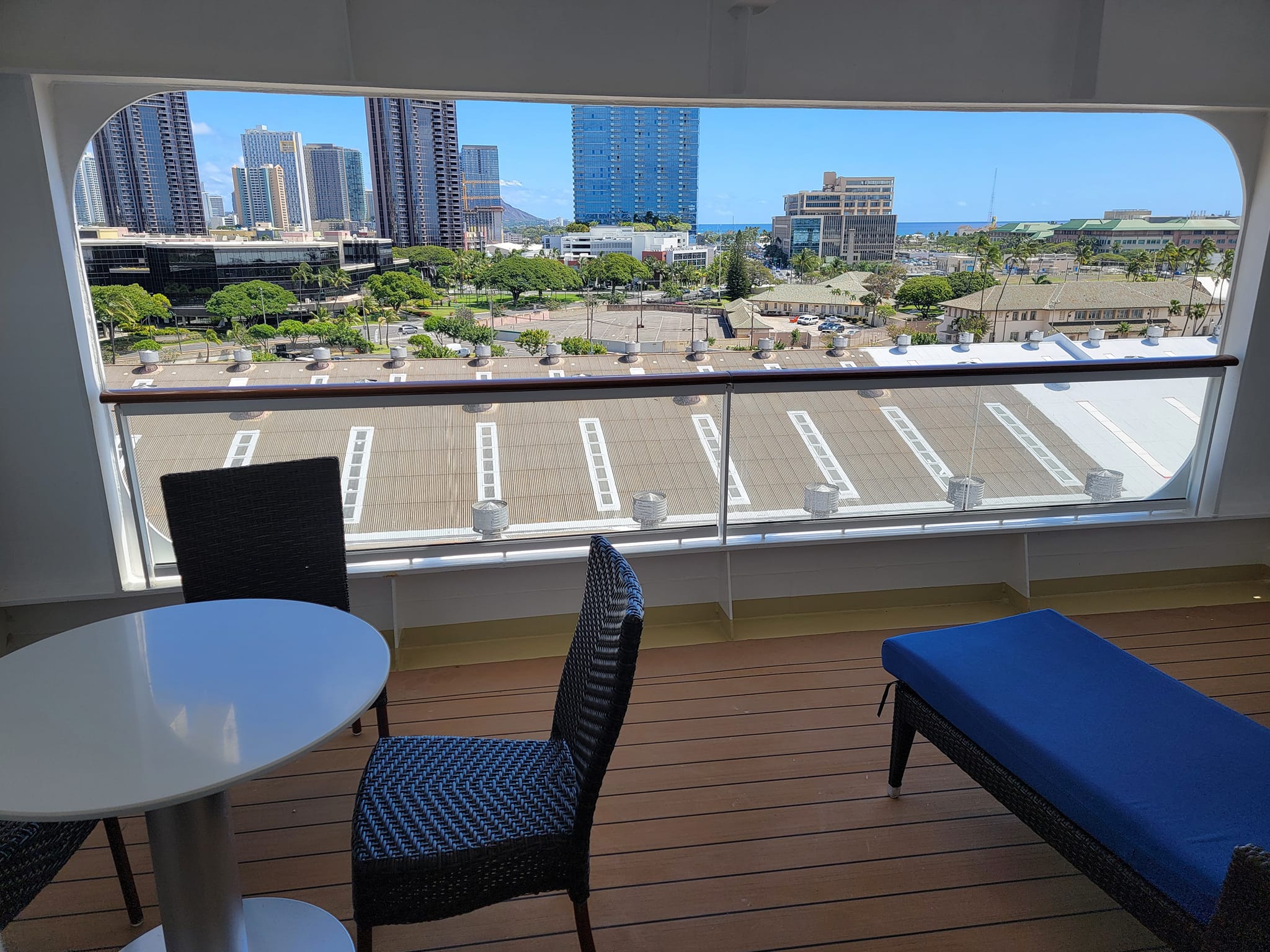 11006 Cabin Photo – Pride of America Cruise Ship – Cabin or Suite- Updated: 2024