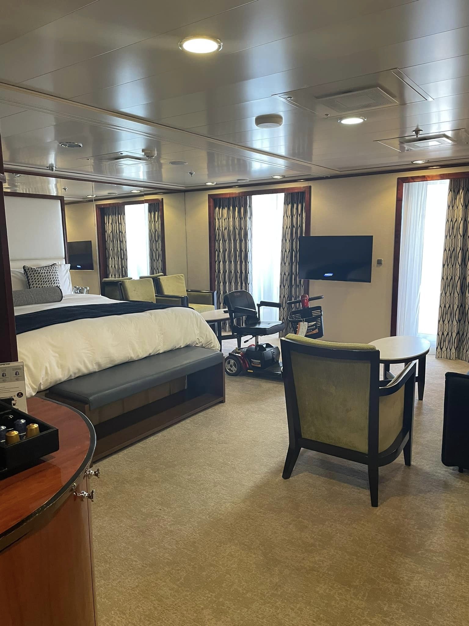 10012 Cabin Photo – Pride of America Cruise Ship – Cabin or Suite- Updated: 2024